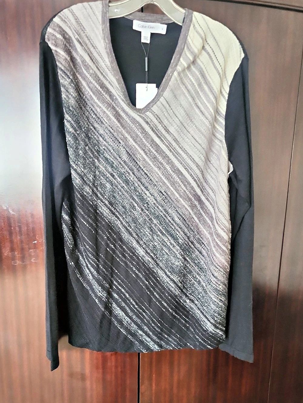 Calvin Klein Geometric Long Sleeve Top in Black & Gray Size Medium NWT